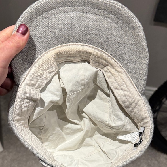 Roxy Gray Wool Blend Cap - Picture 5 of 5